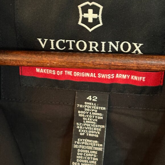 Victorinox Men's Black Blazer / Sport Coat 42R - Slight Flaw - Picture 2 of 3